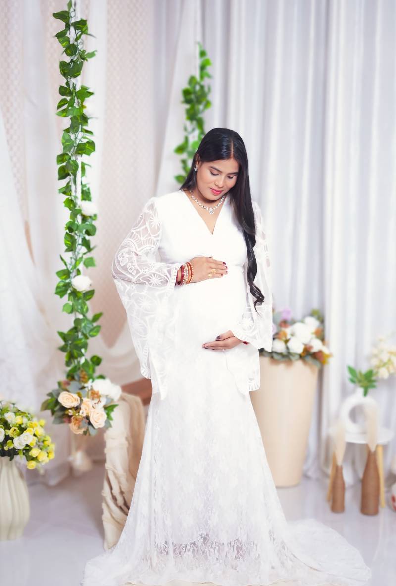 11 Maternity Photography Lucknow – Baby Shoot and Maternity Photography in Lucknow